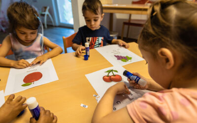 Des programmes d&rsquo;éveil artistique et culturel pour nourrir la créativité des enfants dans notre micro-crèche à Luxembourg